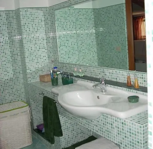 Comodo E Rilassante Ucria